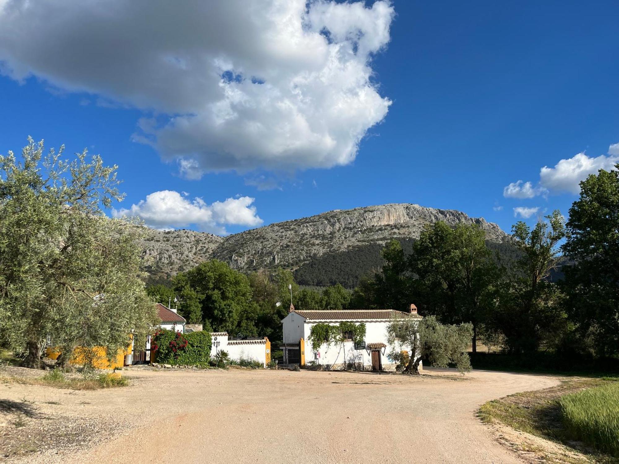 El Patio Del Molino - Hostal Rural Villanueva del Trabuco Eksteriør bilde